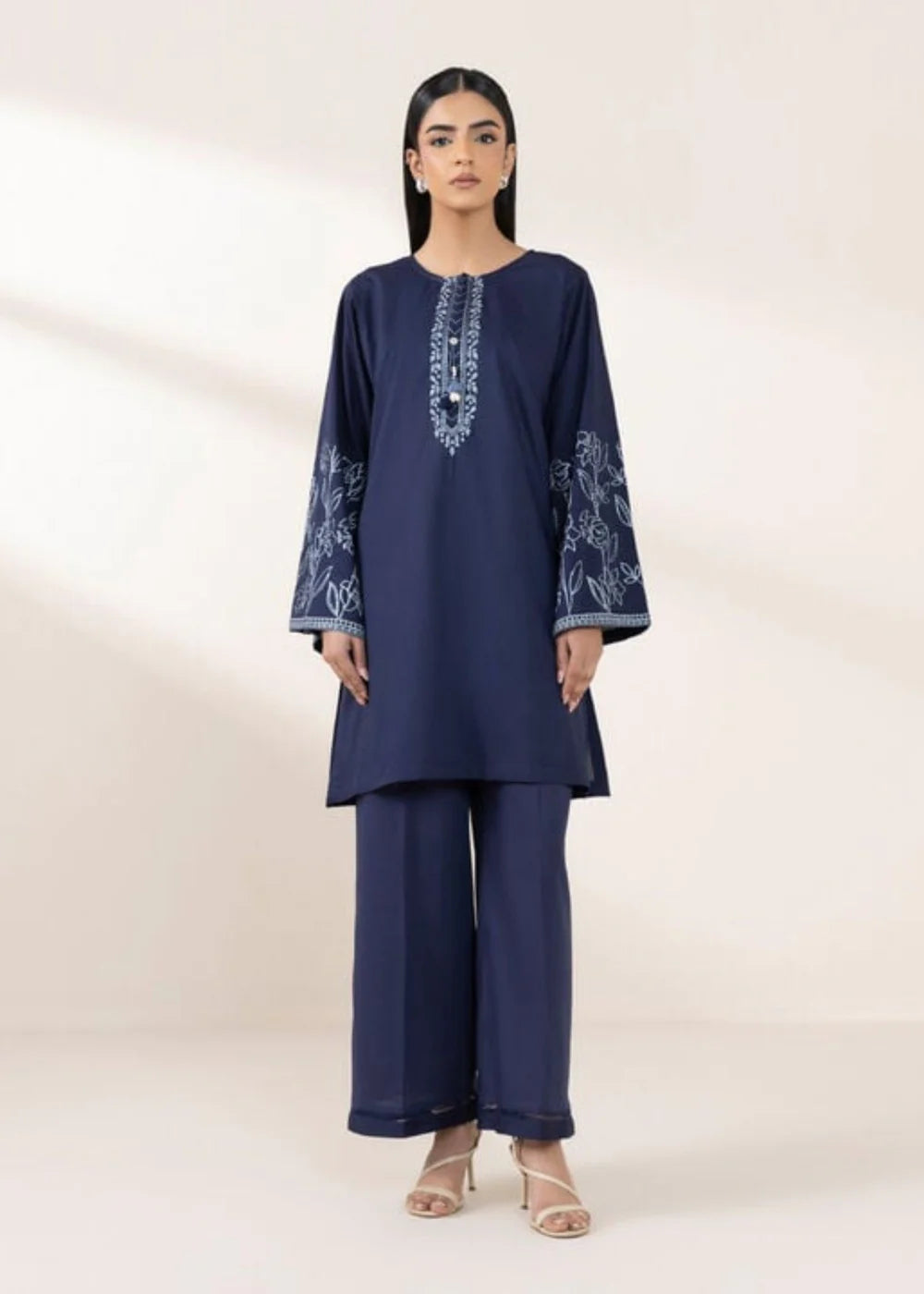 EMBELLISH NAVY BLUE 2PC