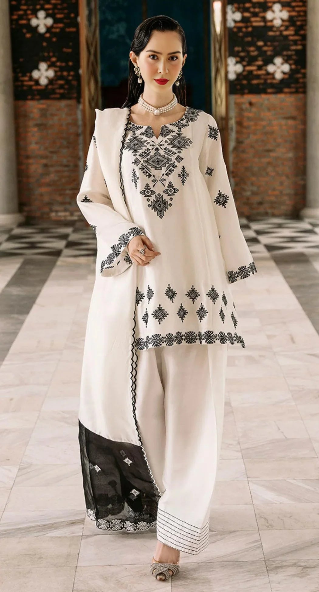 ROSHNI 3PC