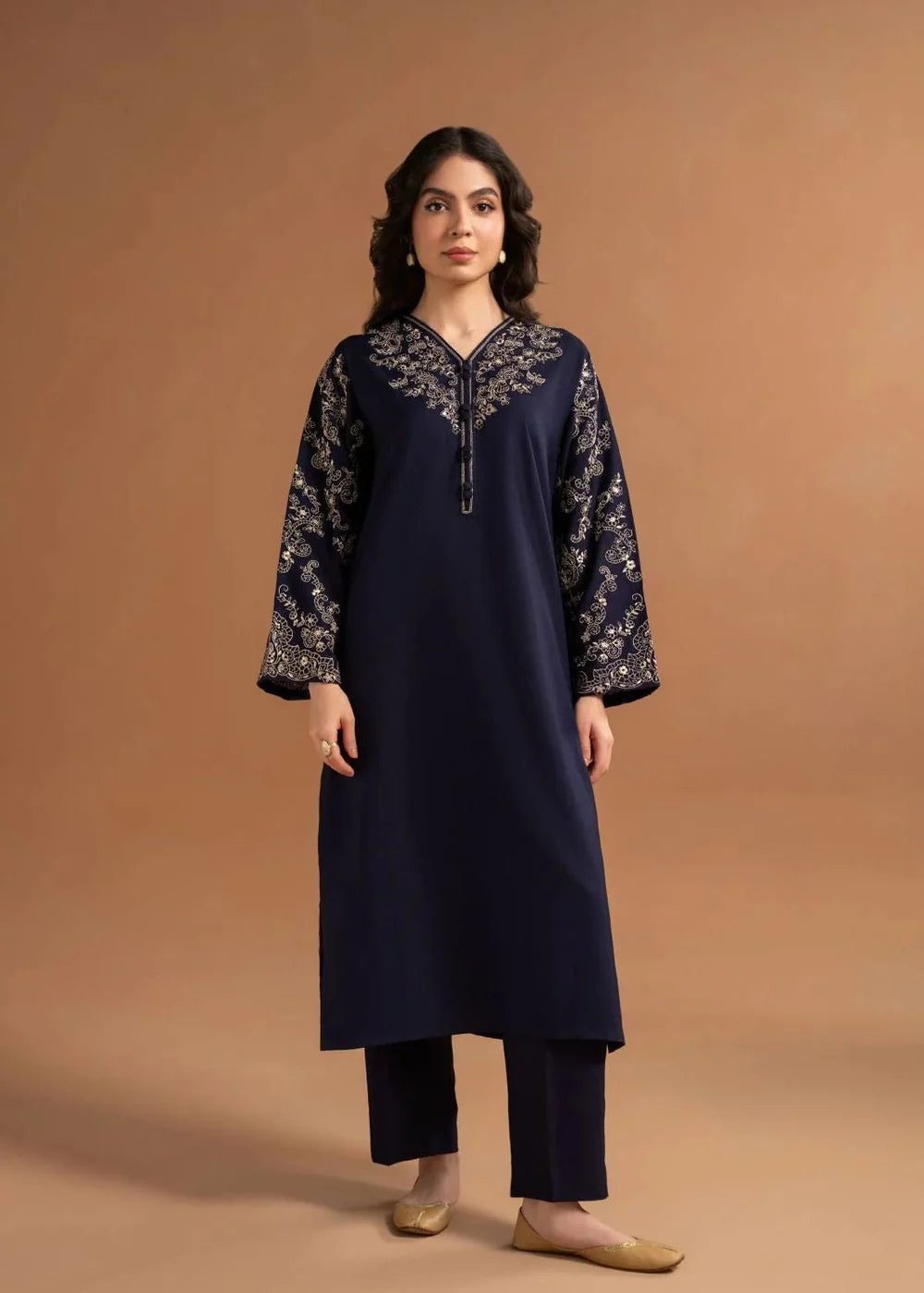 NOVA EMBROIDERY 2-PCs