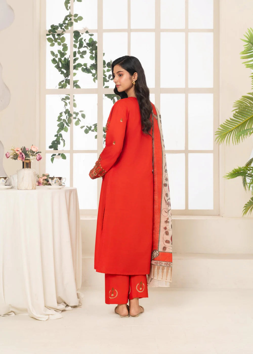 URGE EMBROIDERED 3PCs