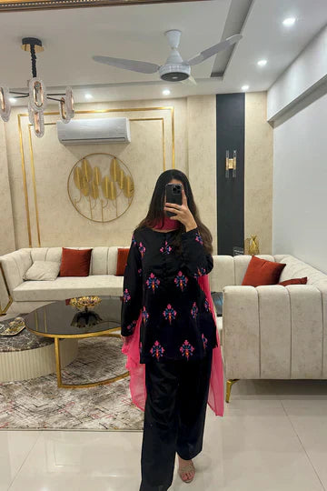 Black Blossom 2Pc Suit